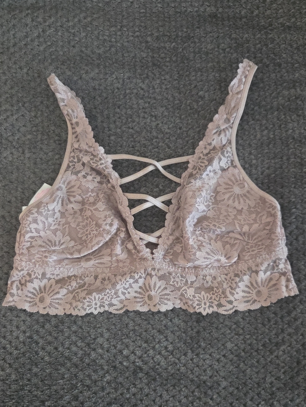 PINK Victoria's Secret Taupe Lace Crisscross Bralette Size Medium